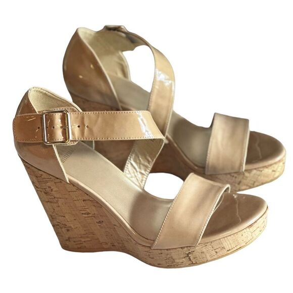 Stuart Weitzman Beige Wedges - Picture 2 of 11